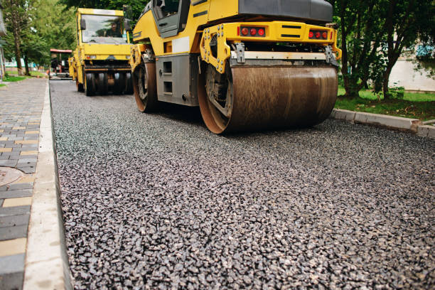 Best Concrete Driveway Paving in Lansing, KS